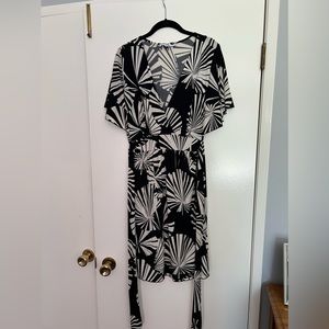 Black & off-white dress